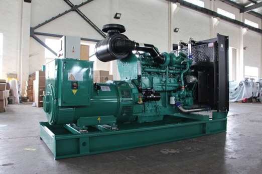 中站320kw康明斯柴油发电车出租组图片 中站320kw康明斯柴油发电车出租组图片